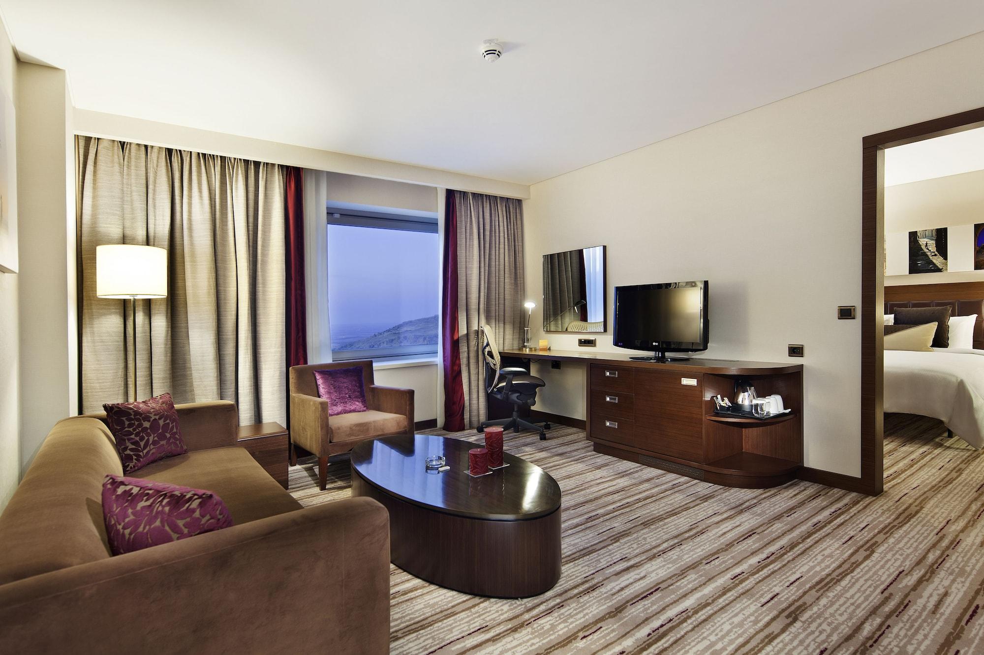 Hilton Garden Inn Konya Bagian luar foto