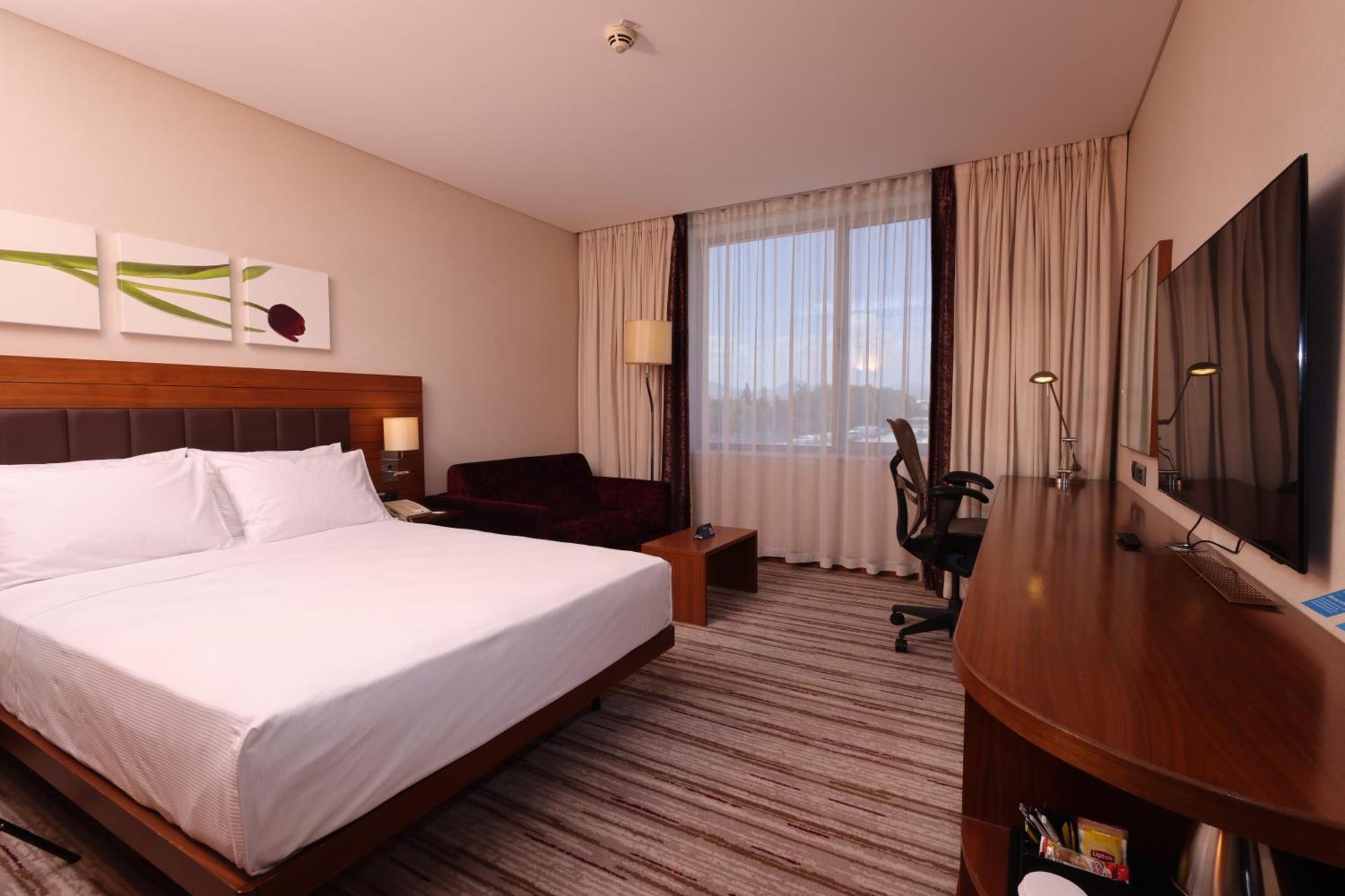 Hilton Garden Inn Konya Bagian luar foto